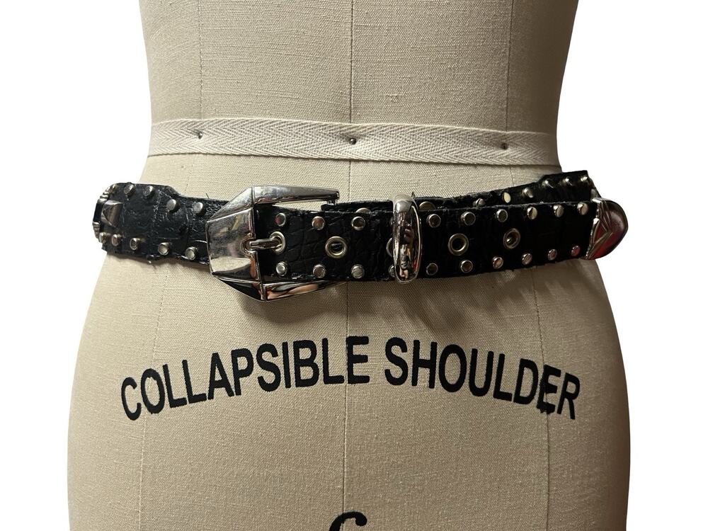 Vtg Western Cowgirl Rocker Punk Black Leather Distressed Studded Belt 30"-34"